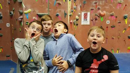 23559425_1985917591650627_82551290919805887_n